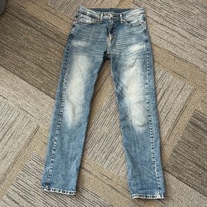 Levi 514 jeans